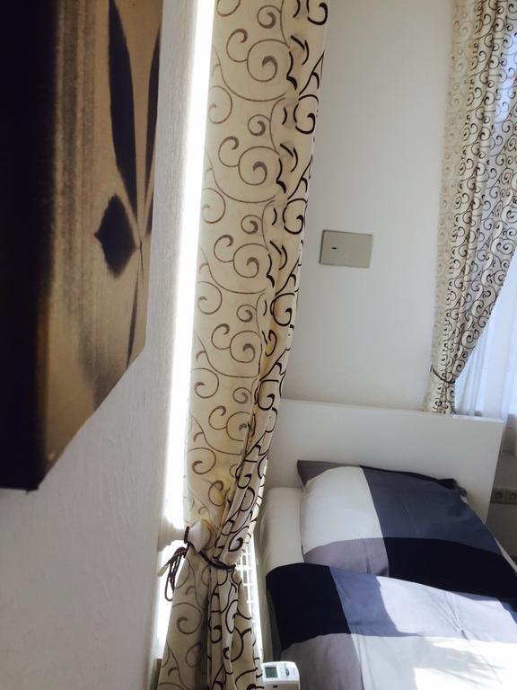 Rael-Boardinghouse Bielefeld Quarto foto